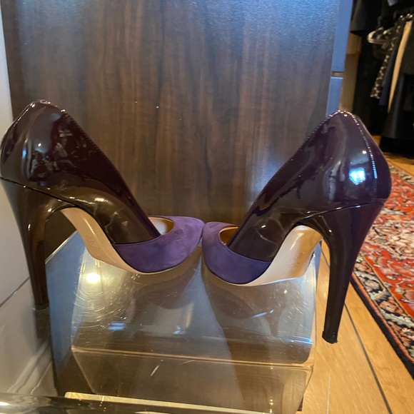 STUNNING M Gemi Eggplant Stilettos! - Picture 4 of 7